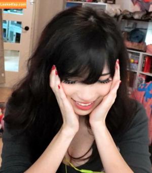 Emiru photo #0025