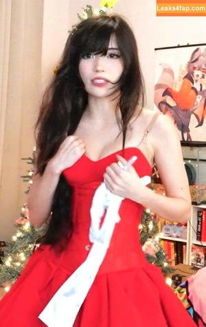 Emiru photo #0138