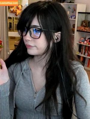 Emiru photo #0235