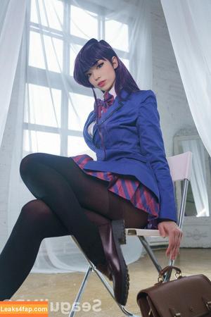 Emiru photo #0295