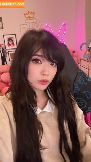 Emiru photo #0421