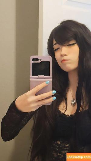 Emiru photo #0473