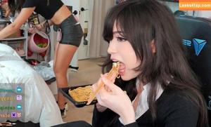 Emiru photo #0706