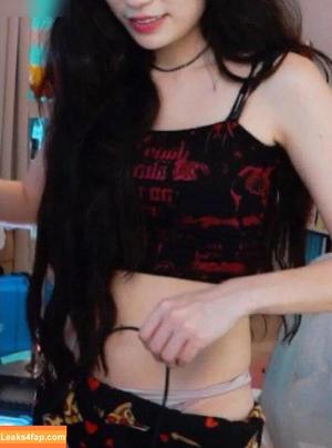 Emiru photo #0734