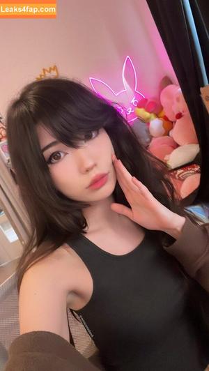Emiru photo #0785