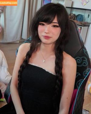 Emiru photo #0898