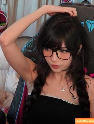 Emiru photo #0903