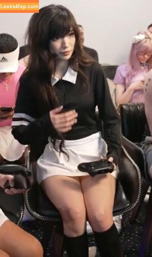 Emiru photo #0973