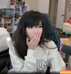 Emiru photo #1379