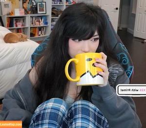 Emiru photo #1470