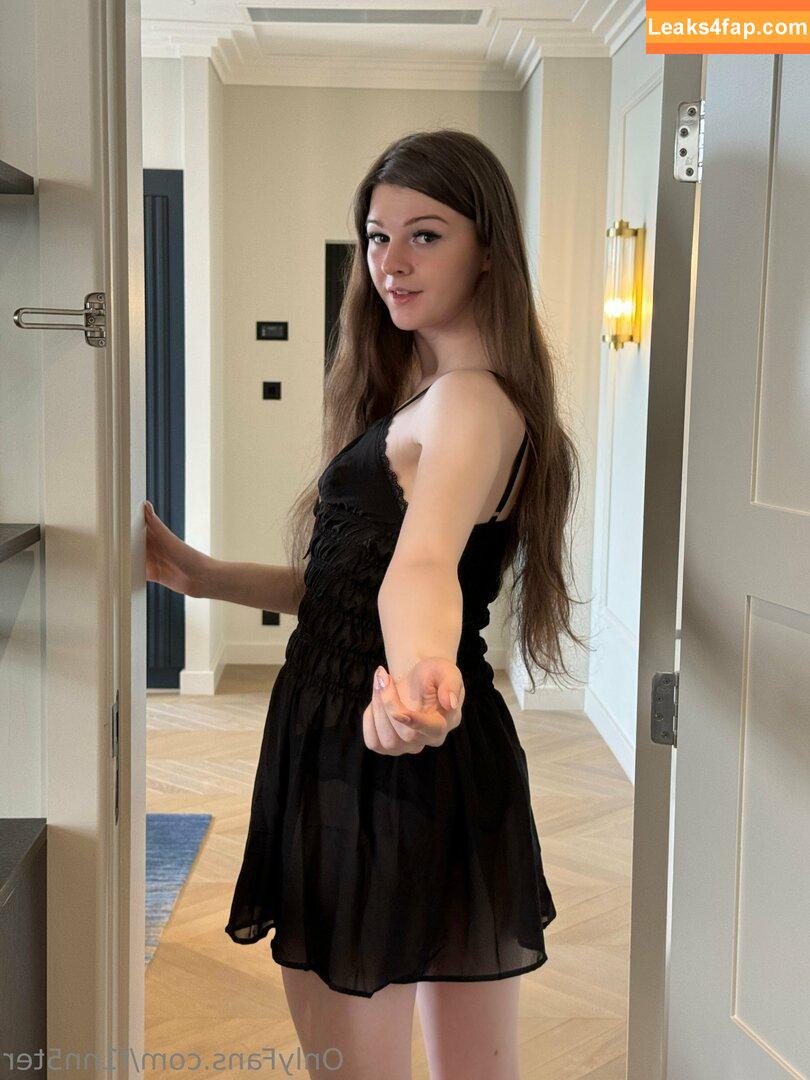 F1nn5ter / StreamerBans / rosetwitch leaked photo photo #0612