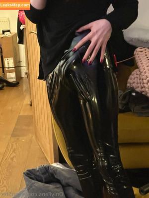 F1nn5ter photo #0257