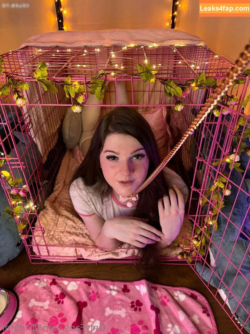 F1nn5ter / StreamerBans / rosetwitch leaked photo photo #1014