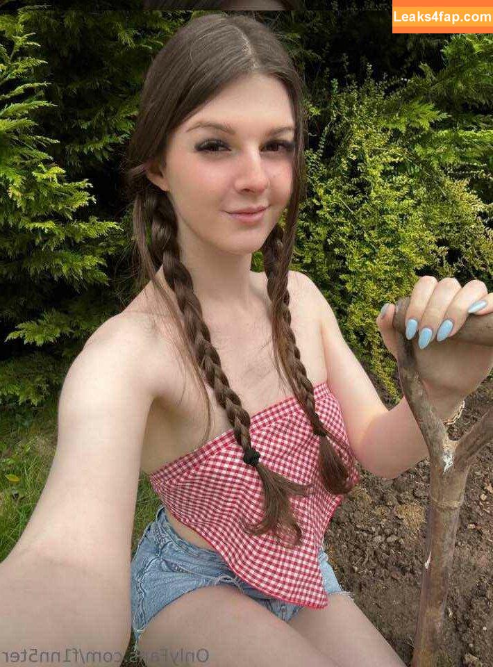 F1nn5ter / StreamerBans / rosetwitch leaked photo photo #1258