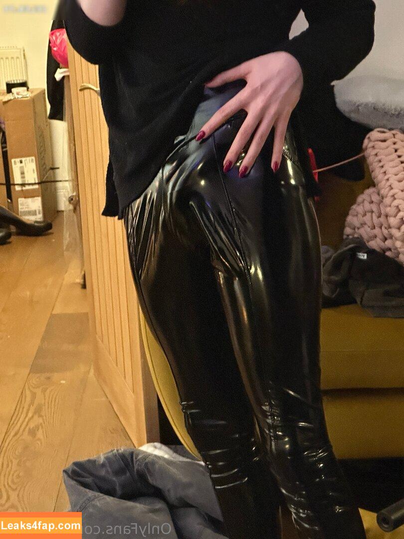 F1nn5ter / StreamerBans / rosetwitch leaked photo photo #1432