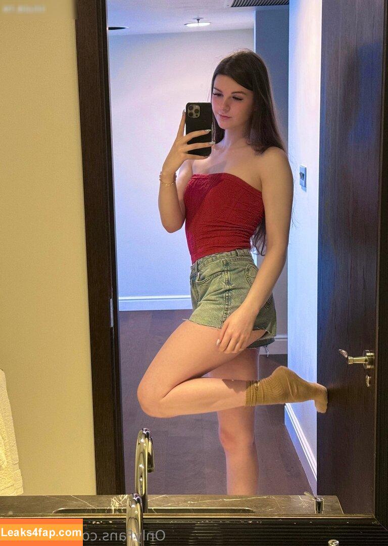 F1nn5ter / StreamerBans / rosetwitch leaked photo photo #1635