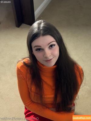 F1nn5ter photo #1591