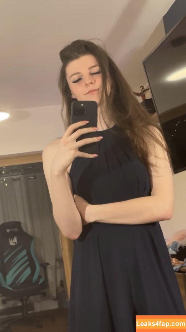 F1nn5ter / StreamerBans / rosetwitch leaked photo photo #2434