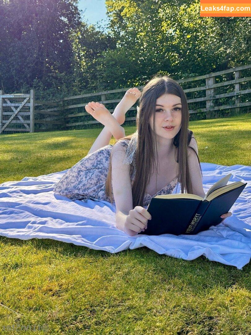 F1nn5ter / StreamerBans / rosetwitch leaked photo photo #2458