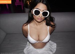 Farha Khalidi photo #0019