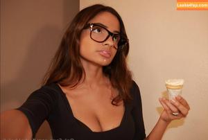 Farha Khalidi photo #0024