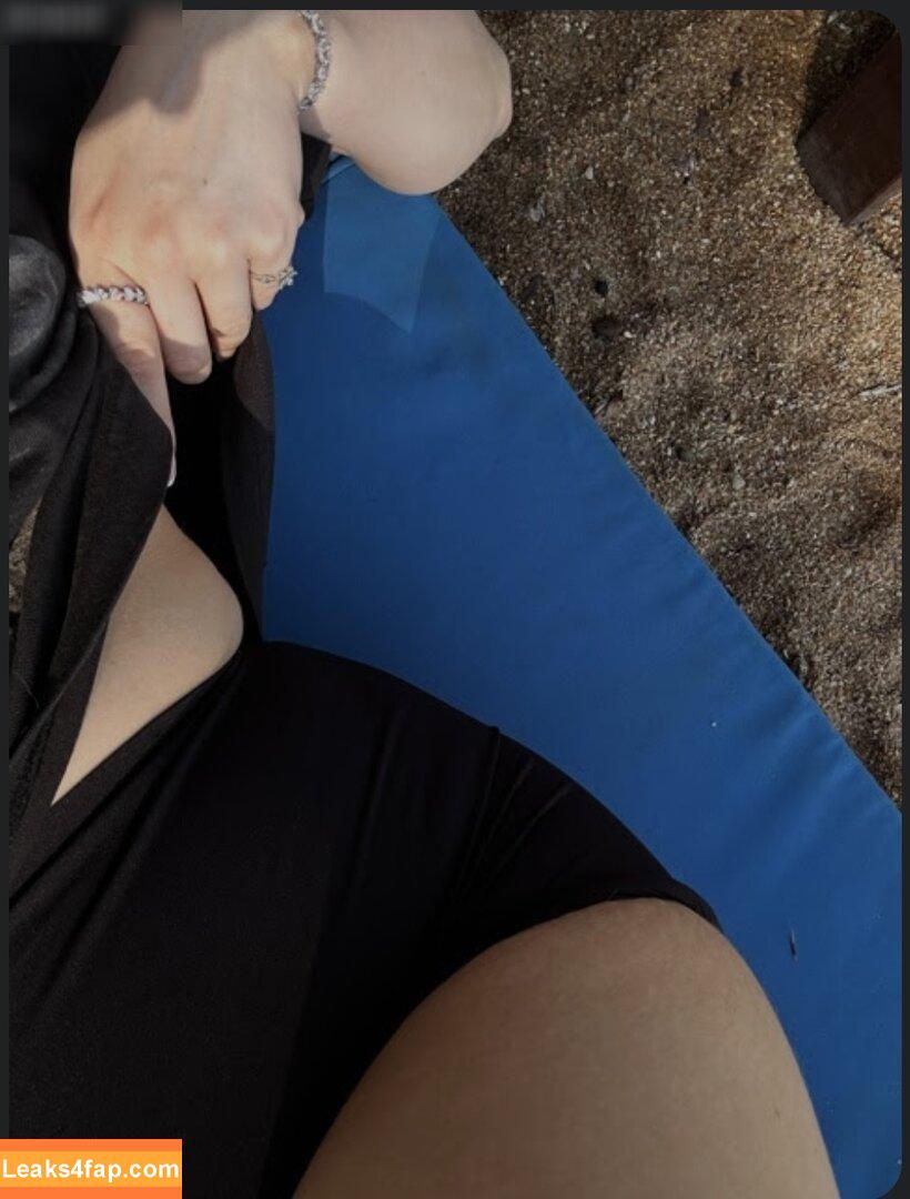 Faye.sxh /  leaked photo photo #0016