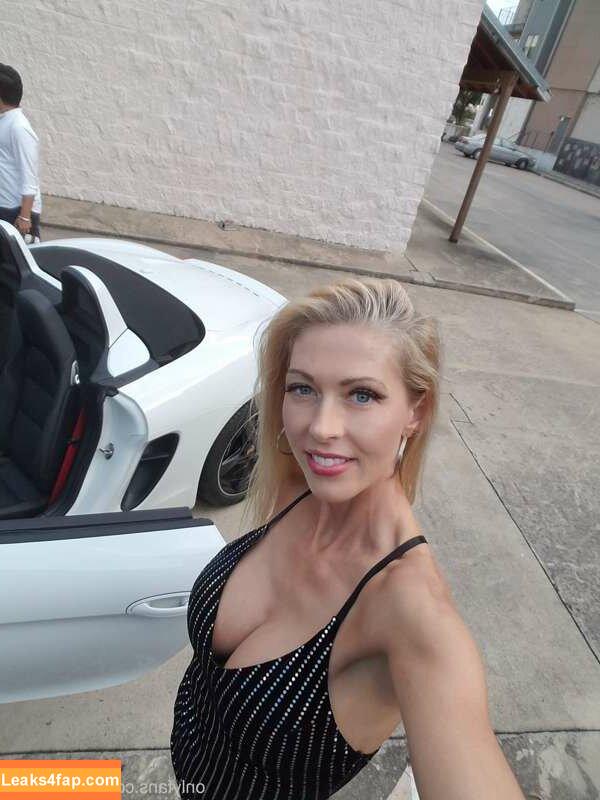 Holly Hotwife /  leaked photo photo #0176
