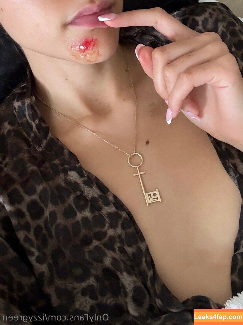 izzygreen / izzyygreenn.xo leaked photo photo #0014