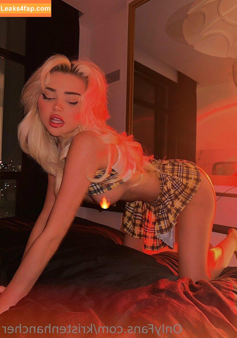 kristenhancher /  leaked photo photo #0016