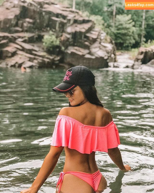 Larissa Santos / larisantosbe leaked photo photo #0001