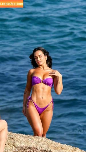 Larissa Santos photo #0042