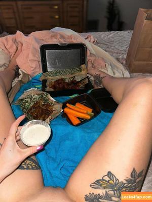 Tabby Ridiman photo #0001