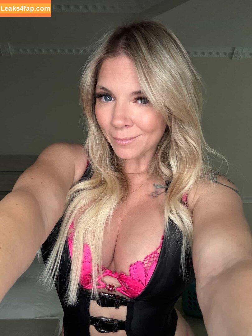 tris_love / https: / trisberryblissxx leaked photo photo #0019