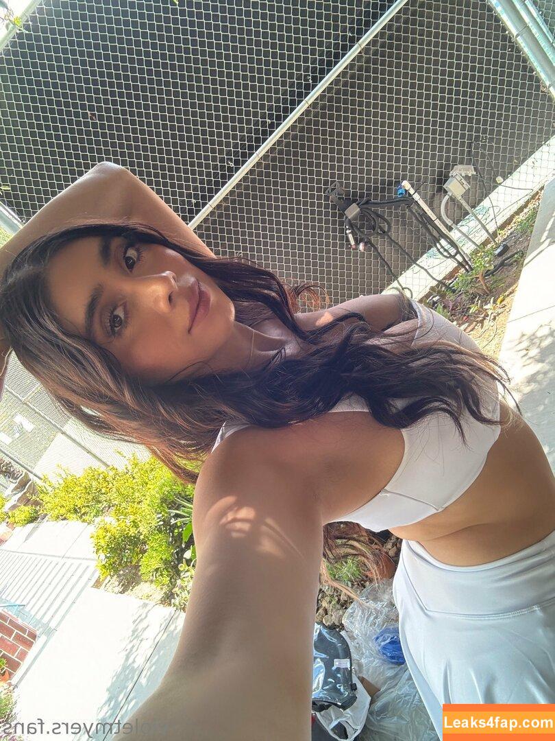 Violet Myers / violetmyers / violetsaucy / waifuviolet leaked photo photo #0248