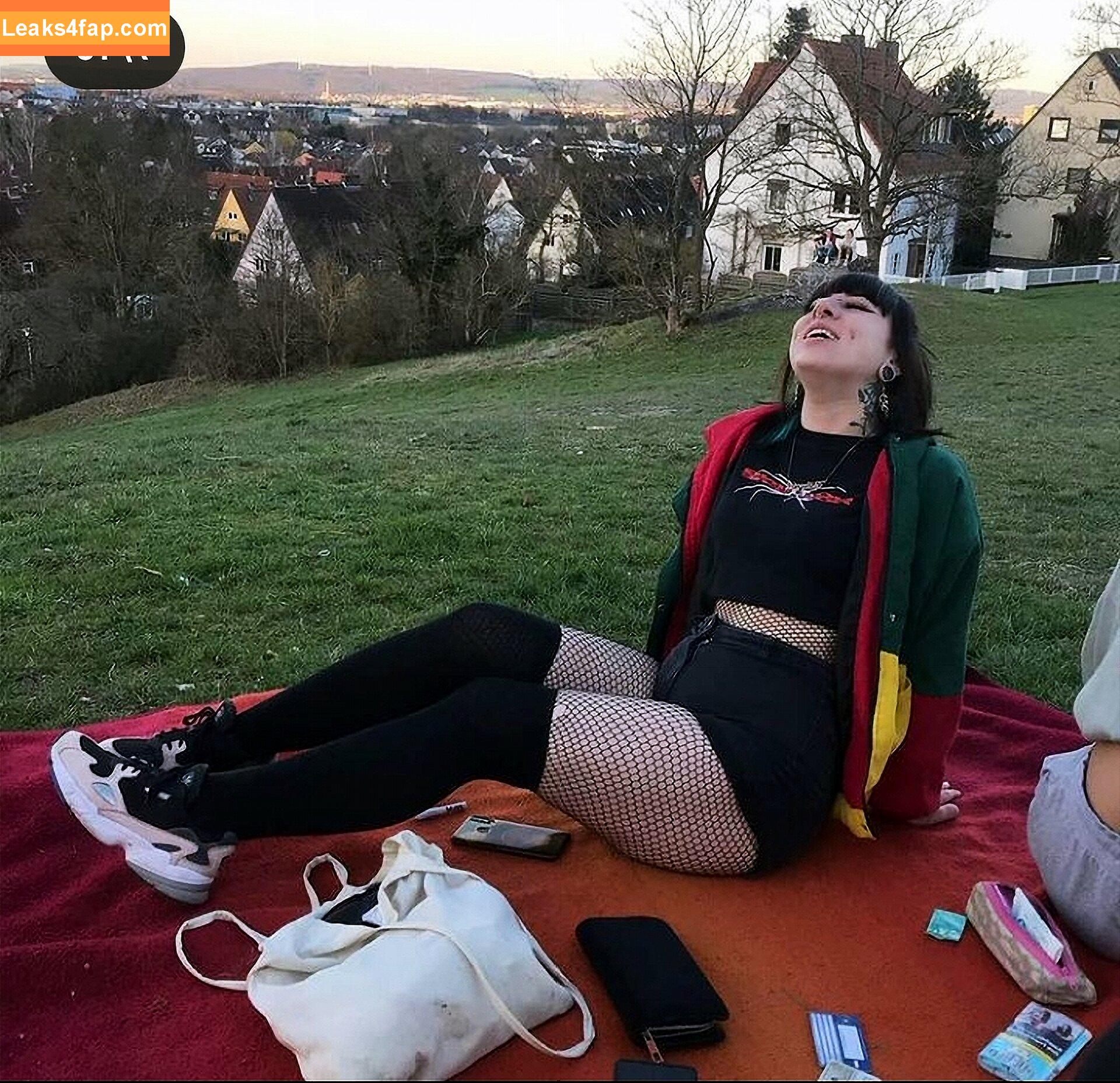 144memories /  leaked photo photo #0037