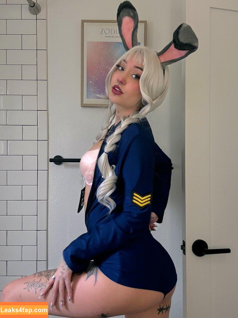 charleygrayyy / charleygrayyyy / https: leaked photo photo #0078