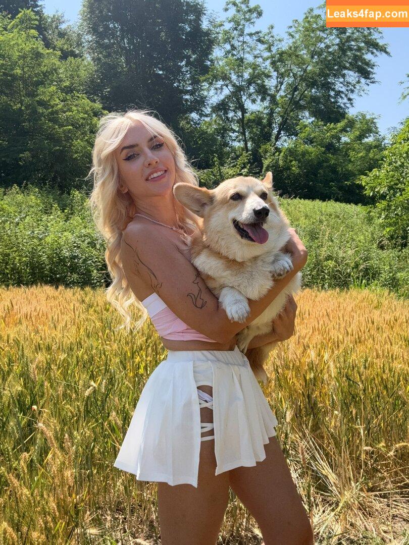 Collieesi / colleesi11 / collie_twitch leaked photo photo #0011