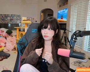 Emiru photo #0029