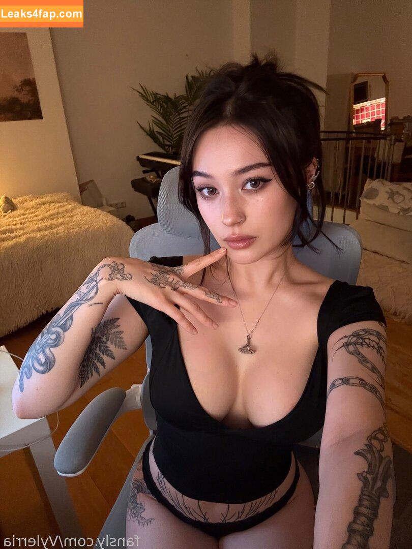 JadeyAnh / ja.dey / vylerria leaked photo photo #0018