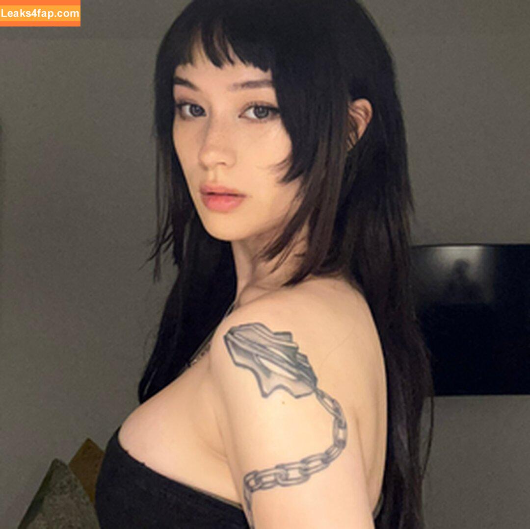 JadeyAnh / ja.dey / vylerria leaked photo photo #0049