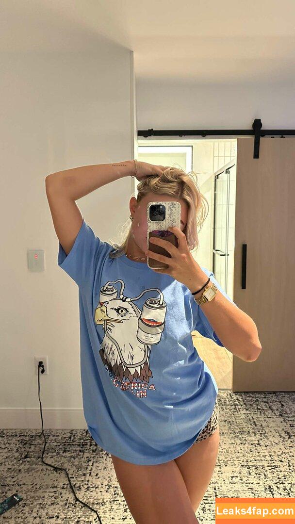 Katie Sigmond / katiesigmondd leaked photo photo #0010