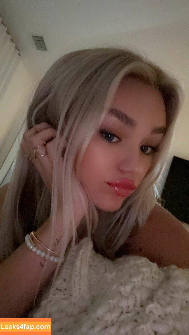 Katie Sigmond / katiesigmondd leaked photo photo #0349