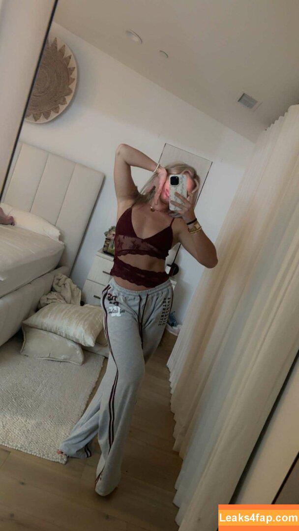 Katie Sigmond / katiesigmondd leaked photo photo #0360