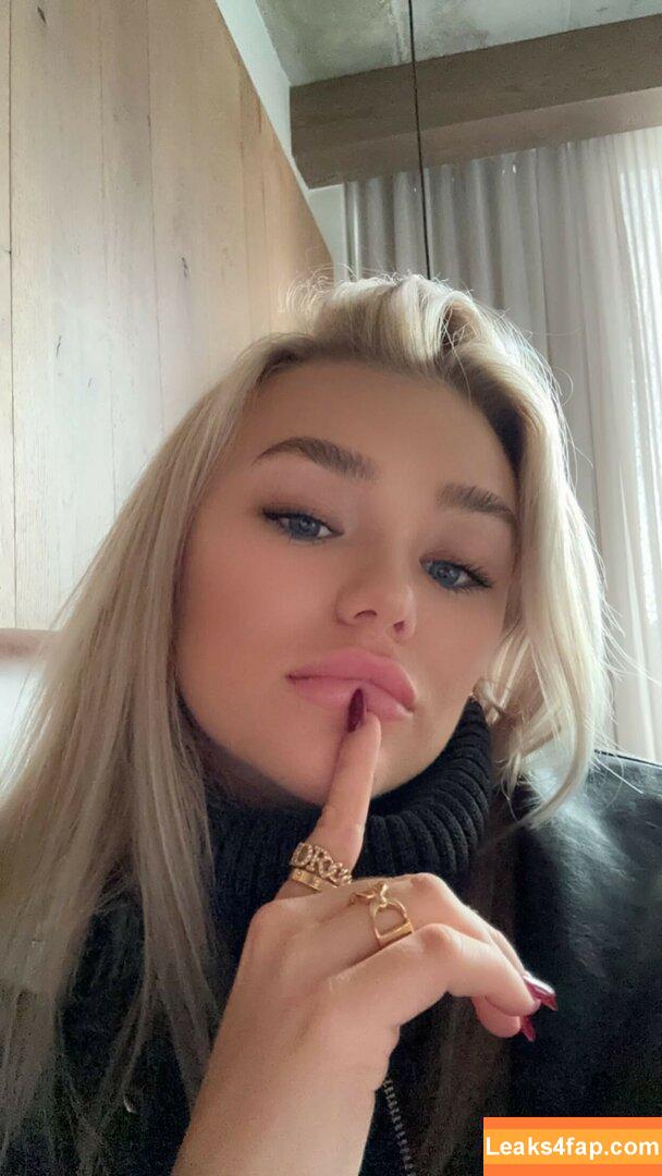 Katie Sigmond / katiesigmondd leaked photo photo #0432