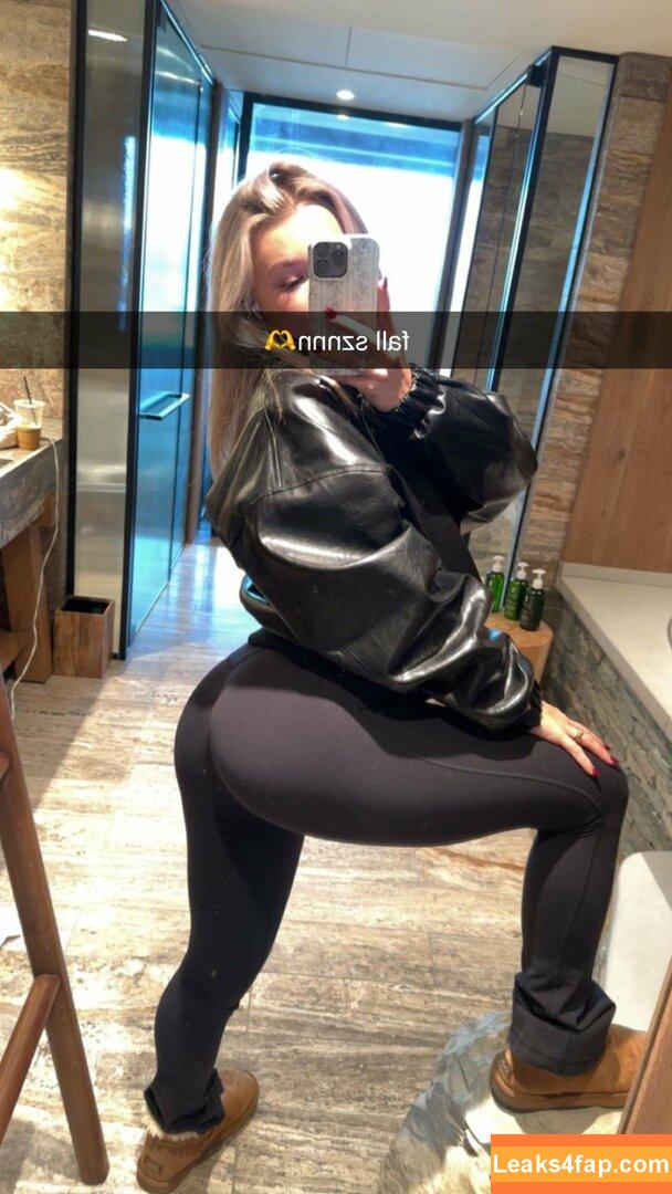 Katie Sigmond / katiesigmondd leaked photo photo #0460