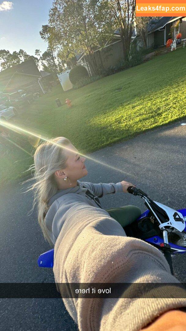 Katie Sigmond / katiesigmondd leaked photo photo #0483