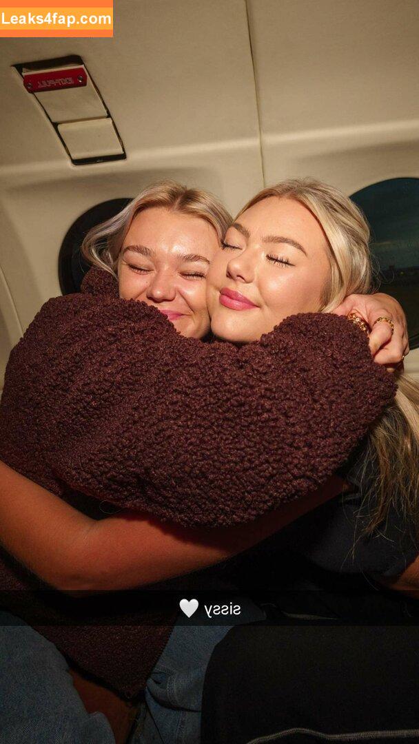 Katie Sigmond / katiesigmondd leaked photo photo #0489