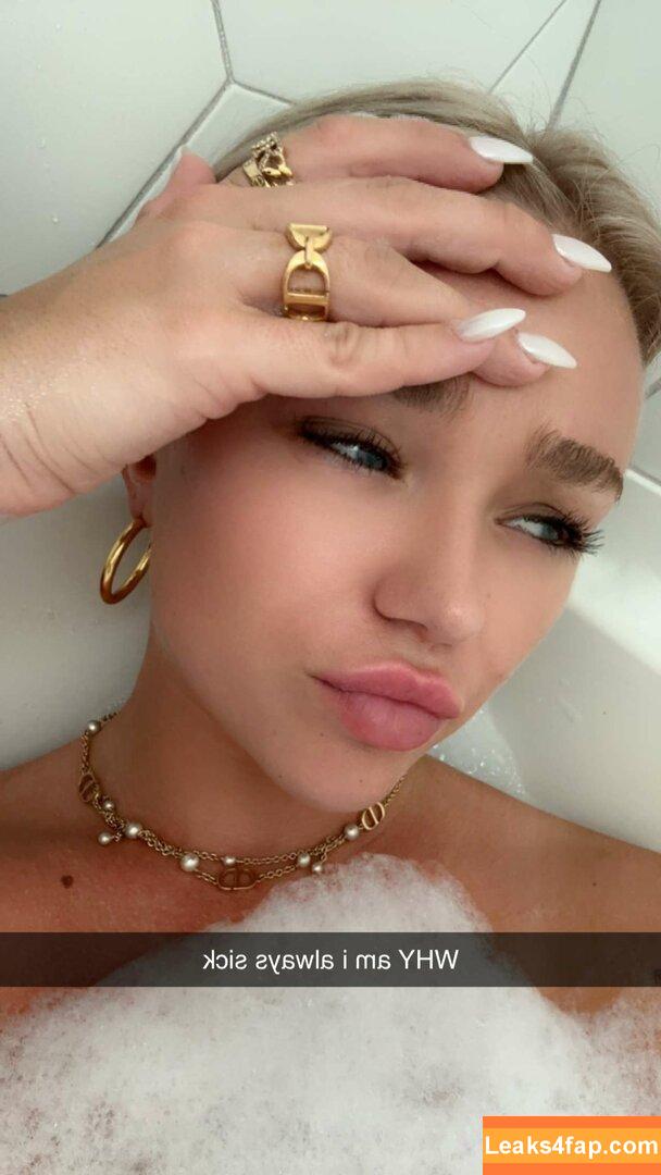 Katie Sigmond / katiesigmondd leaked photo photo #0529