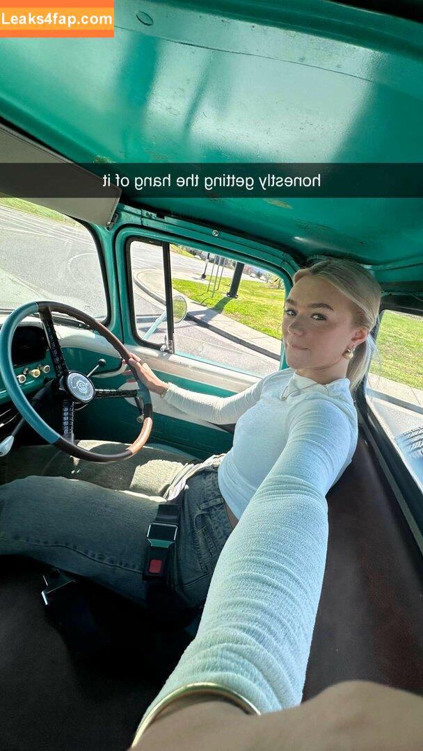 Katie Sigmond / katiesigmondd leaked photo photo #0675