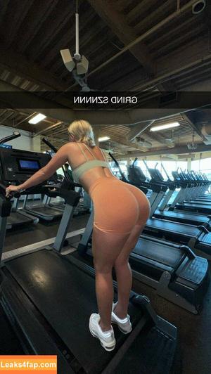 Katie Sigmond photo #0059